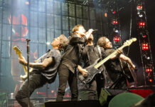 Hot Night with Hot music by Train and Barenaked Ladies At Talking Stick Resort Amphitheatre